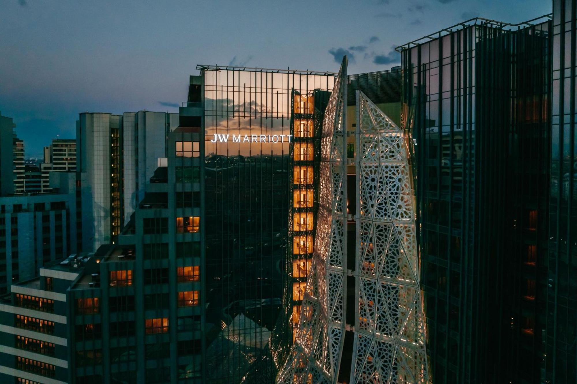Jw Marriott Hotel Istanbul Marmara Sea Εξωτερικό φωτογραφία JW Marriott Moscow Grand Hotel